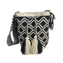 Large & Colorful Wayuu Bag