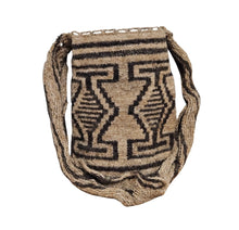 Sheep Wool Bag, Woven, natural dyed. Indigenous Made by Arhuaco Women of Colombia