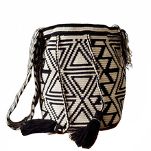 Large & Colorful Wayuu Bag