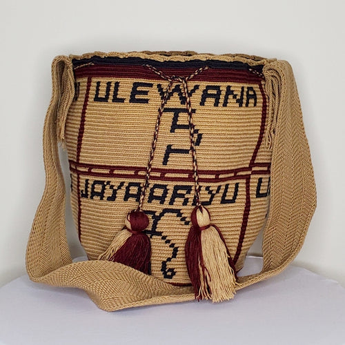 Traditional Wayuu Mochila- Artisans' Clans