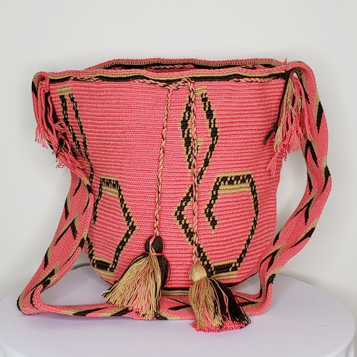 Traditional Wayuu Mochila- Walenaya