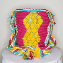 Traditional Wayuu Mochila- Iwouya