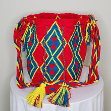 Traditional Wayuu Mochila- Puliikeeruya