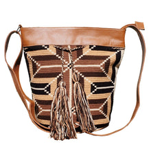 Elegant Wayuu Bag with Leather Drawstring