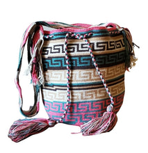 Traditional Wayuu Mochila- Antirajauyagua